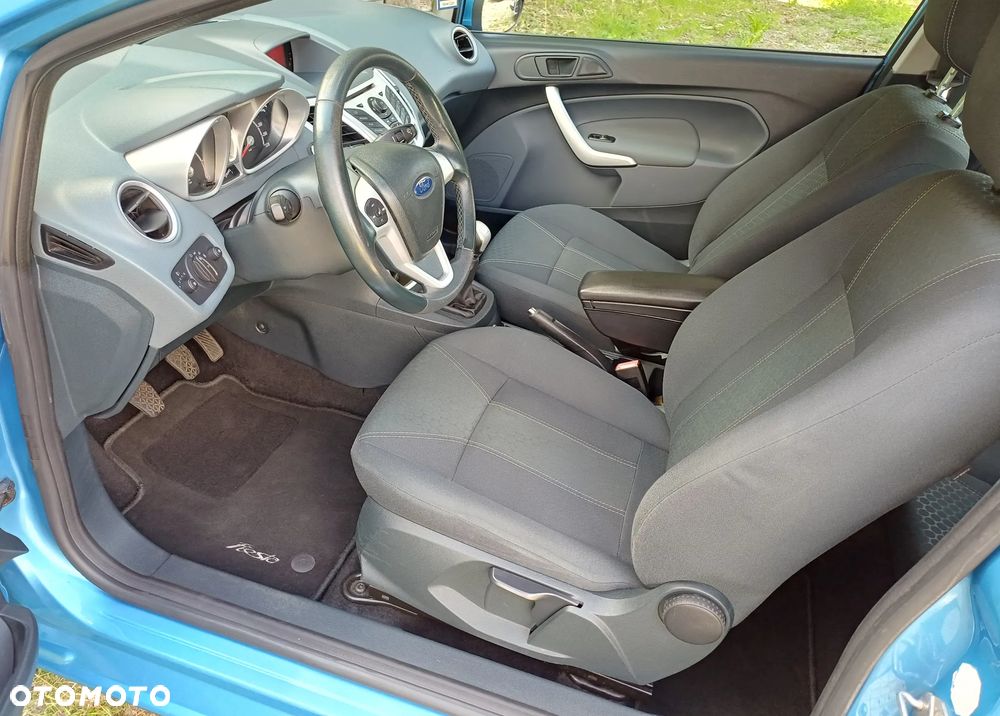 Ford Fiesta 1.4 Titanium - 5