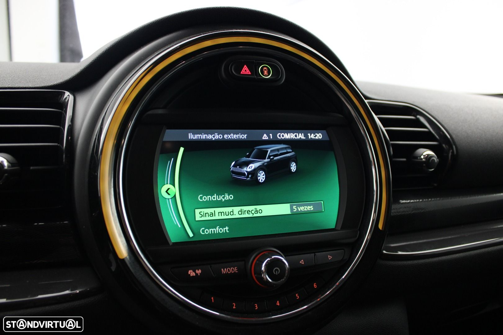MINI Clubman One - 14