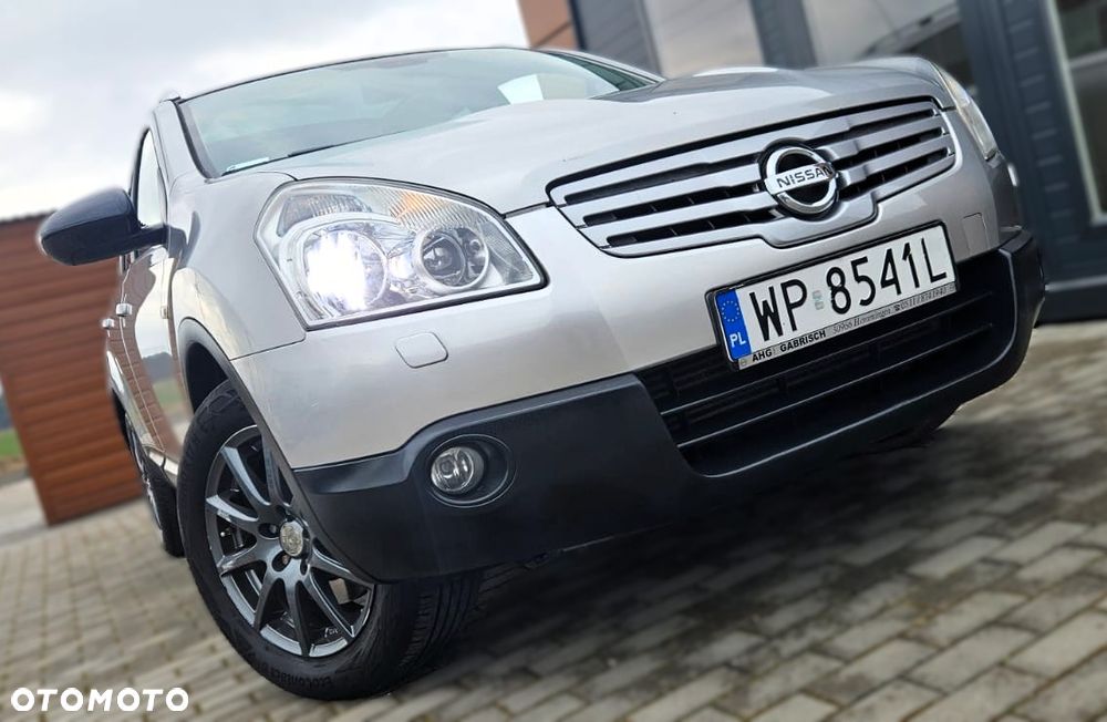 Nissan Qashqai+2 - 11