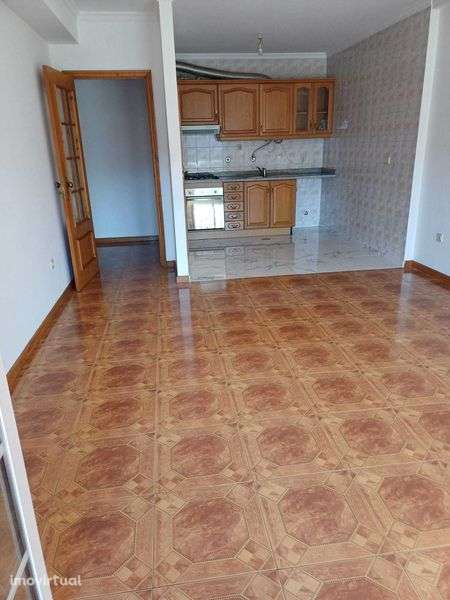 Alugo T1 - Vila Nova de Famalicão - Grande imagem: 5/9