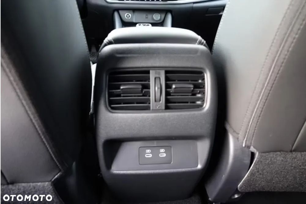 Nissan Qashqai 1.3 DIG-T MHEV N-Connecta Xtronic - 20