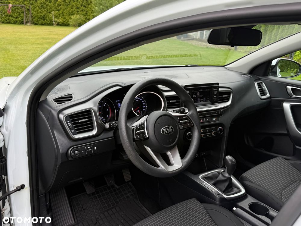 Kia Ceed - 18