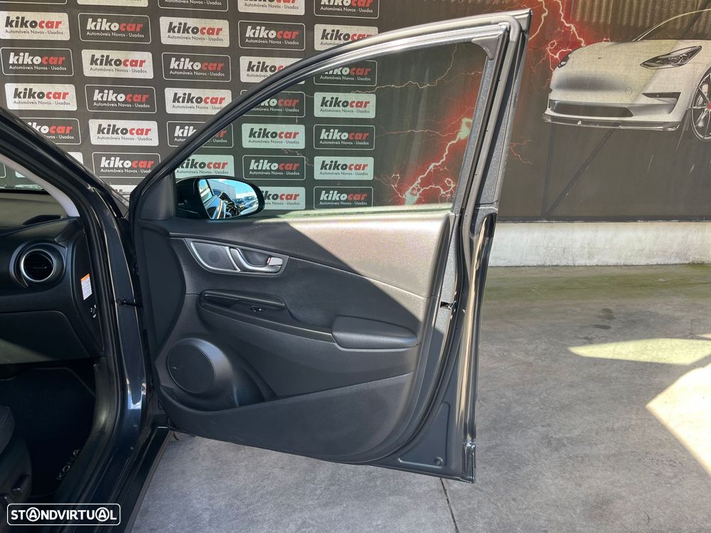 Hyundai Kauai EV 64 kWh Premium - 52