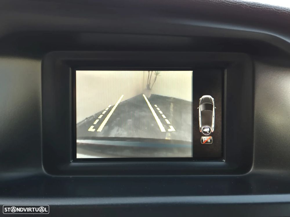 Volvo V40 1.6 D2 Eco Momentum - 26