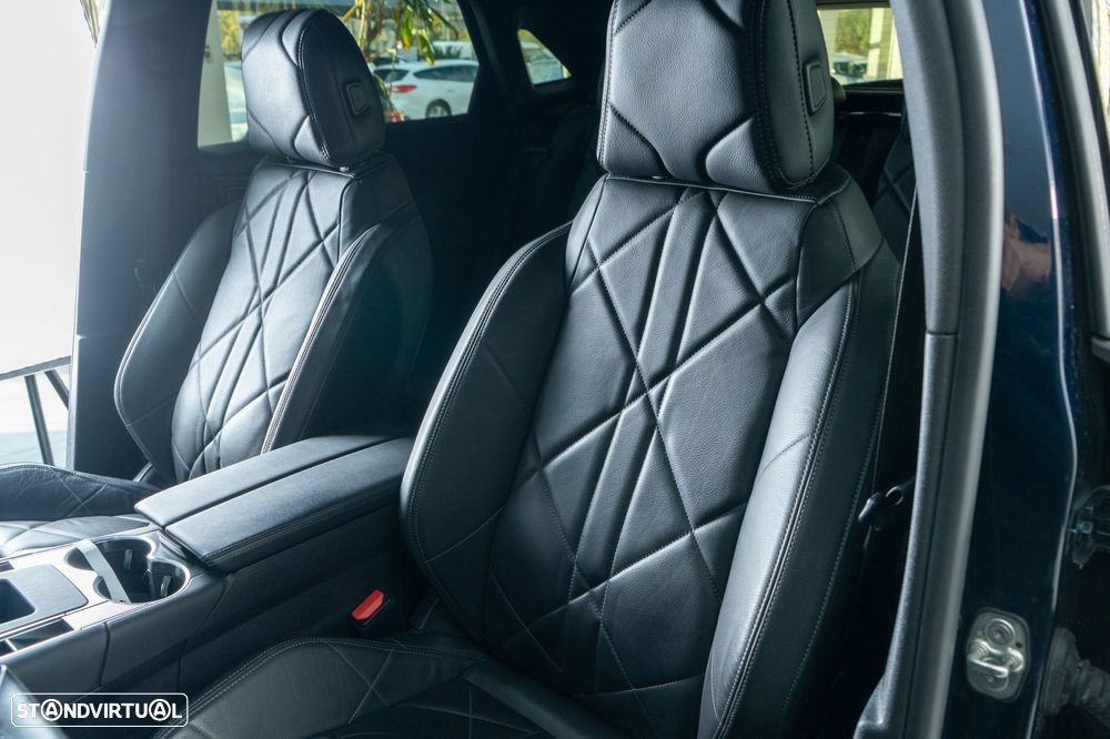 DS DS7 Crossback 4x4 Rivoli - 23