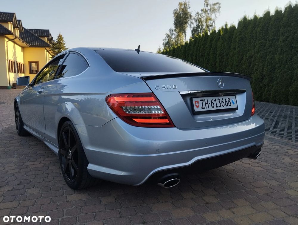 Mercedes-Benz Klasa C 350 CGI BlueEff - 3