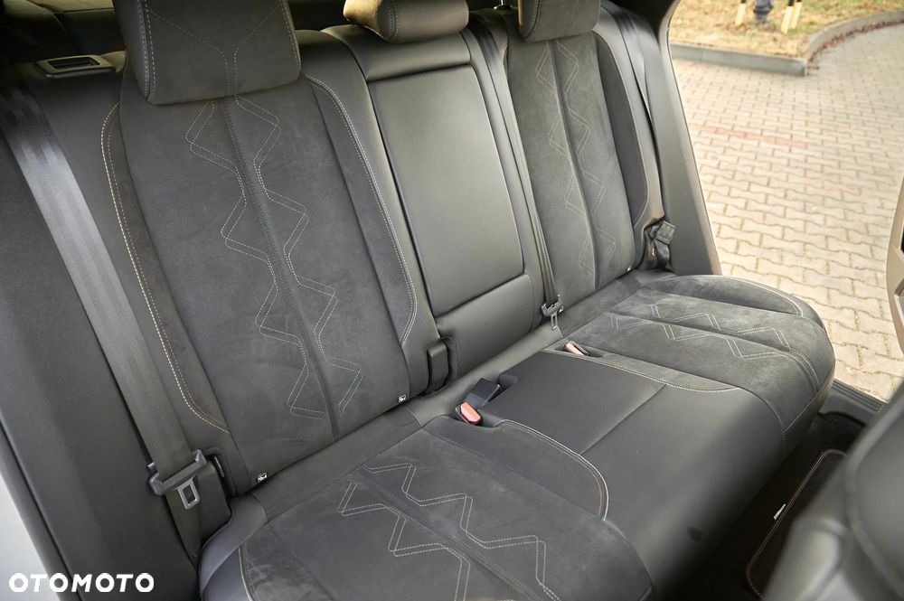 DS Automobiles DS 7 Crossback 1.6 E-Tense 4x4 Performance Line + - 8