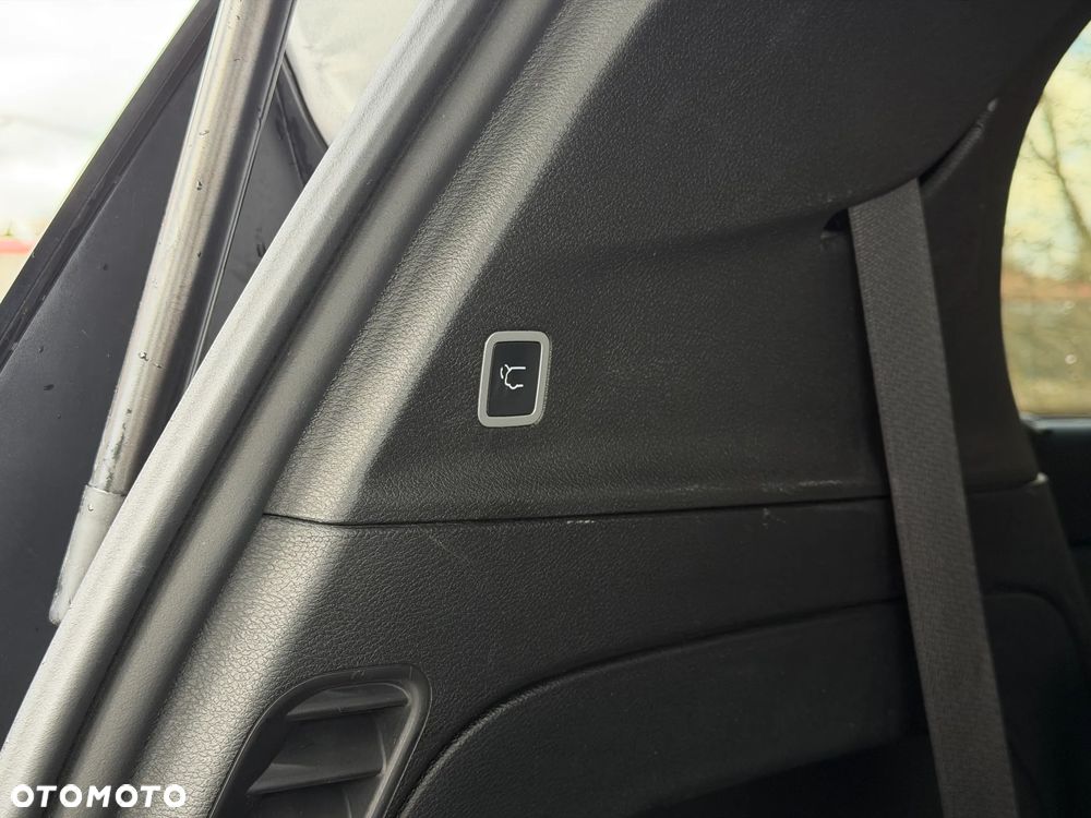 Chrysler Pacifica - 23