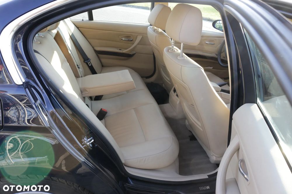 BMW Seria 3 - 13