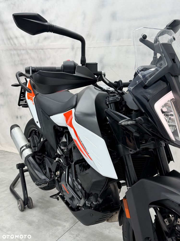 KTM Adventure 390 - 9