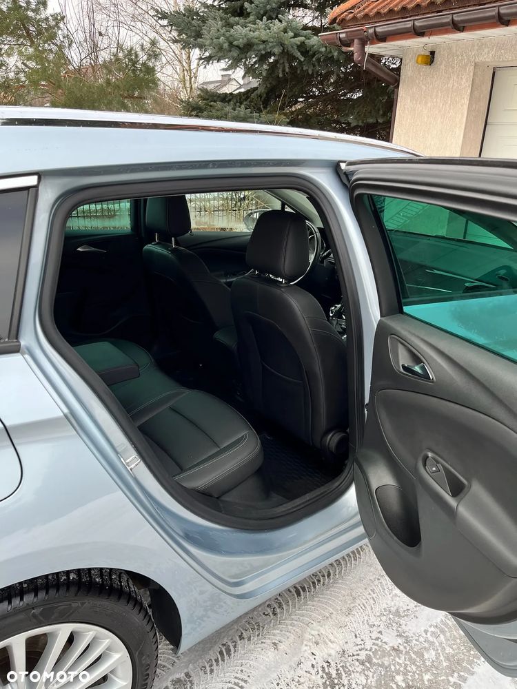 Opel Astra 1.6 CDTI Elite S&S - 21
