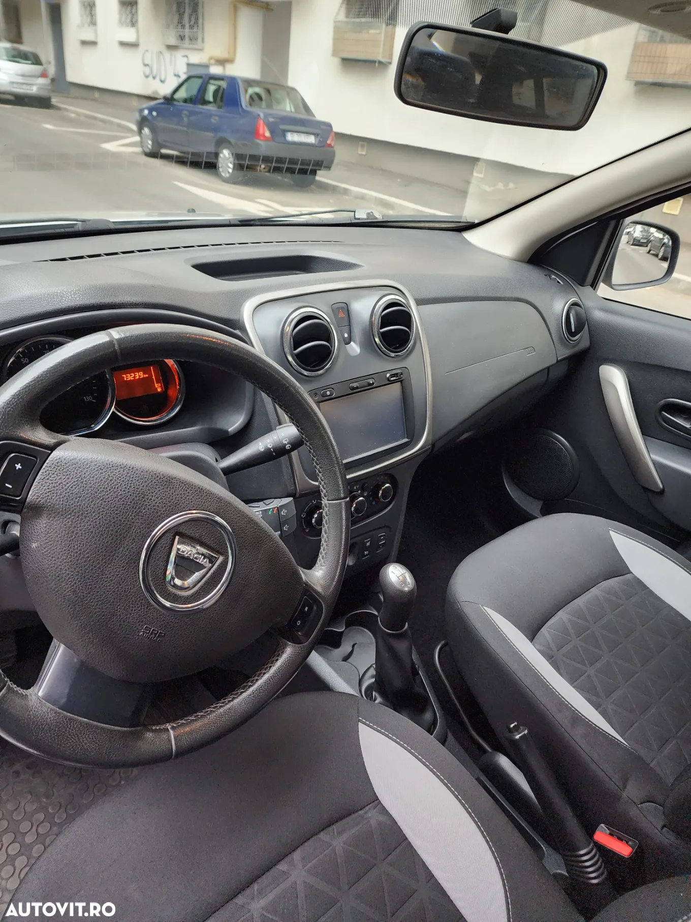 Dacia Sandero - 10