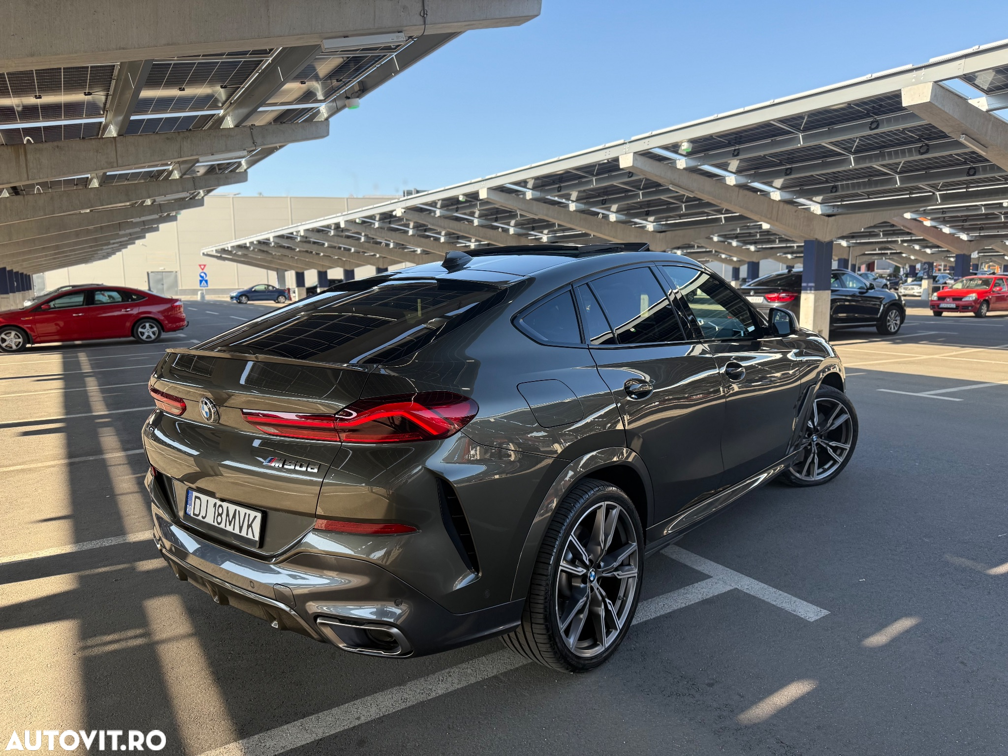 BMW X6 xDrive40d - 11
