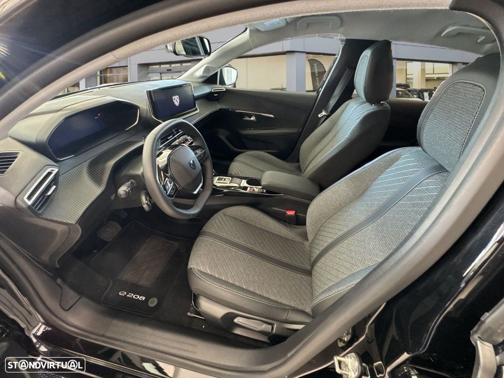 Peugeot e-208 51 kWh Allure - 9
