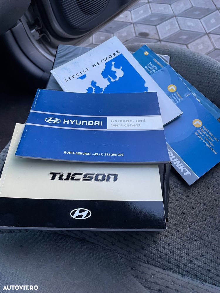 Hyundai Tucson 2.0 CRDI 2WD GLS - 10
