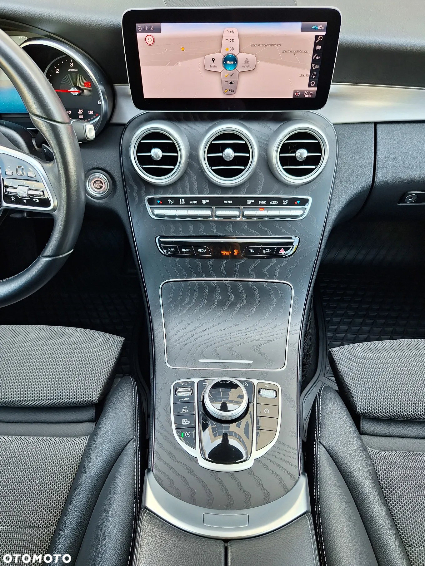 Mercedes-Benz Klasa C 220 d 9G-TRONIC - 38