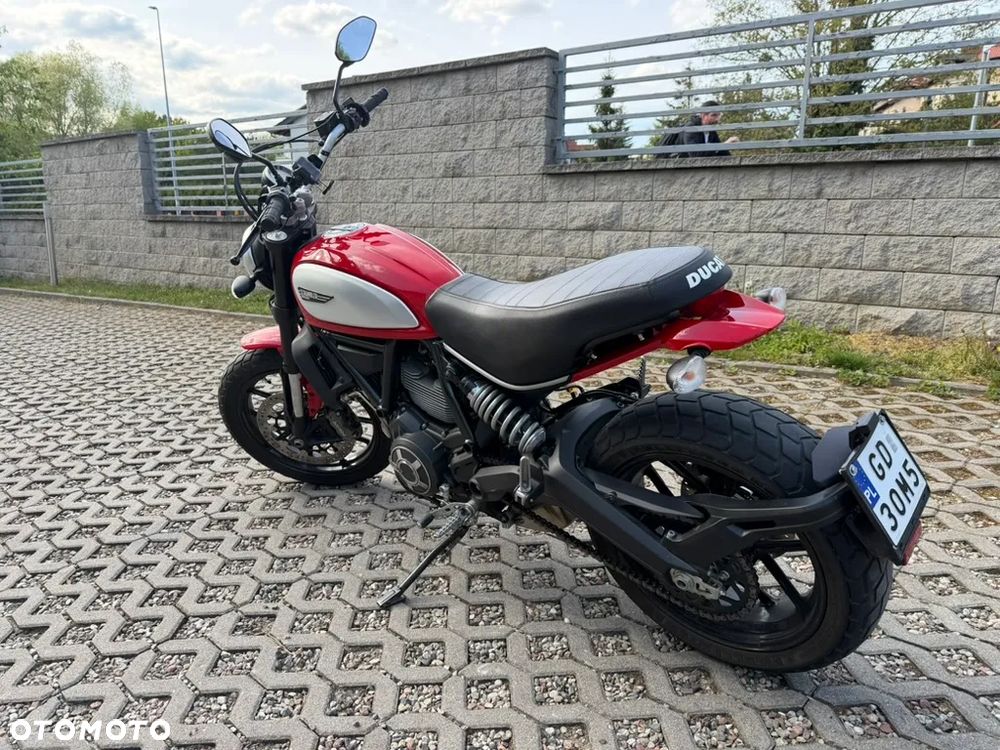 Ducati Scrambler - 9
