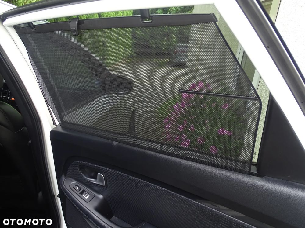 Kia Carens 1.7 CRDi Business Line 7os - 29