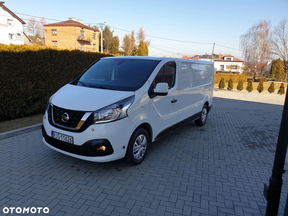 Nissan NV300 - 10