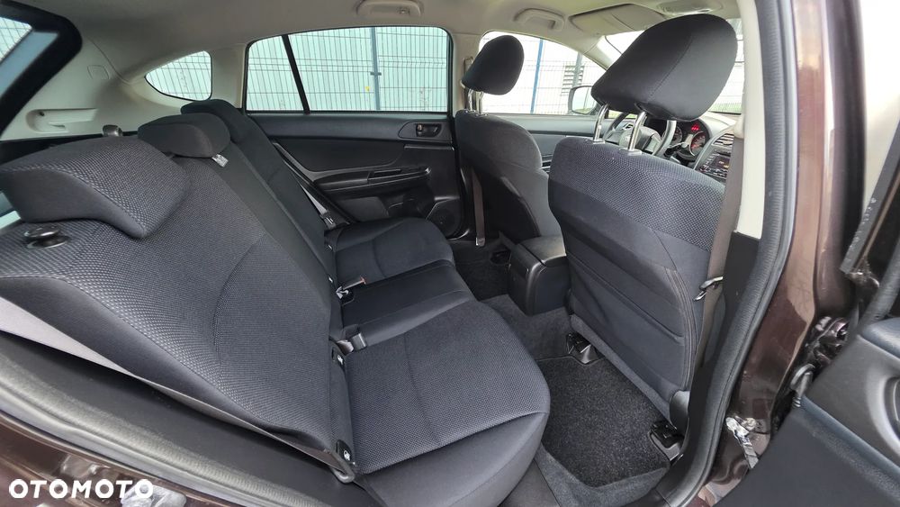 Subaru Impreza 1.6i Active - 13