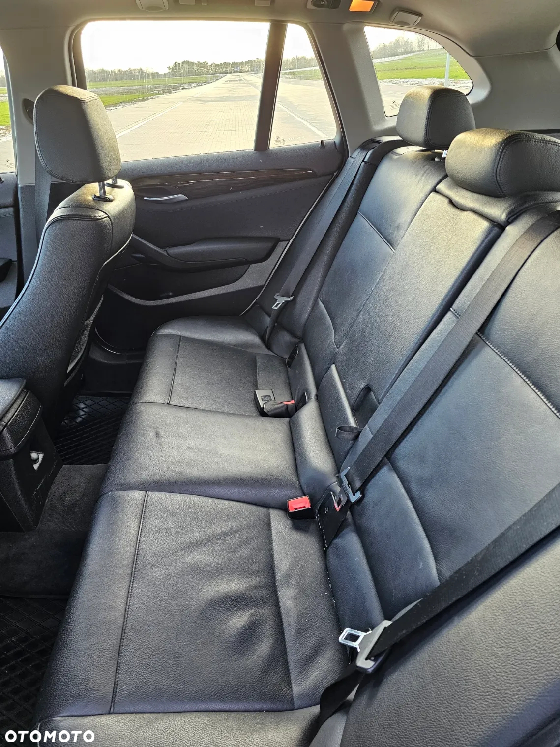 BMW X1 xDrive18d - 14