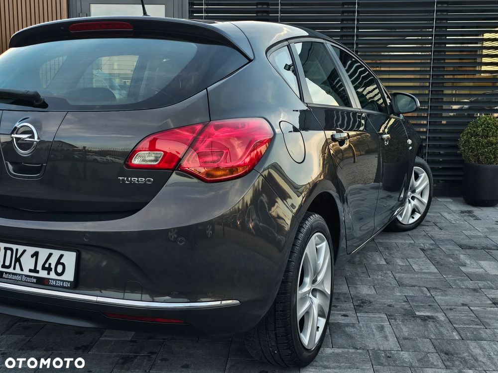 Opel Astra 1.4 Turbo Edition - 31