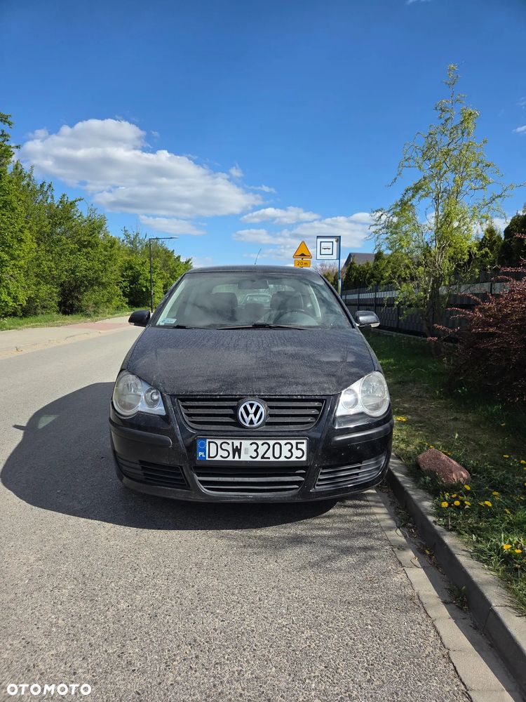 Volkswagen Polo - 2