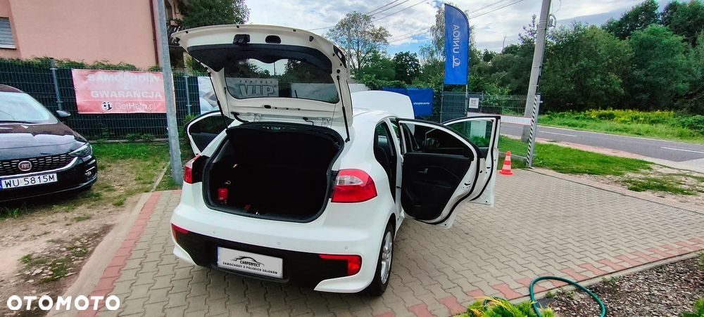 Kia Rio 1.2 L - 27