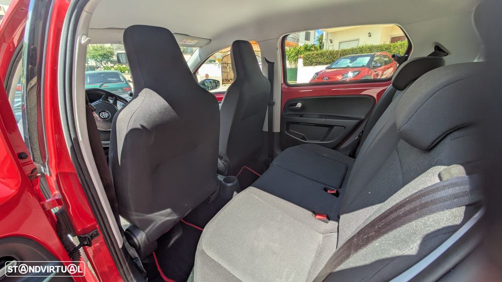 VW Up! 1.0 BMT Move - 12