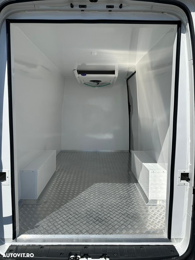 Volkswagen Crafter L3H3 140cp FRIGORIFIC - 11