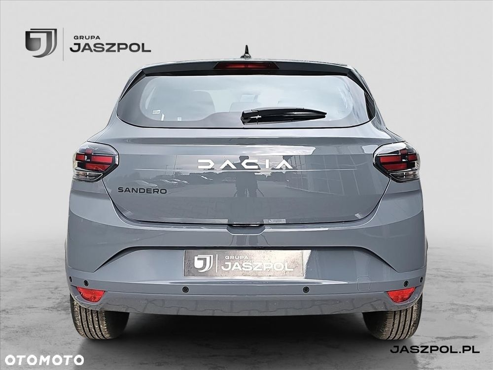 Dacia Sandero - 6