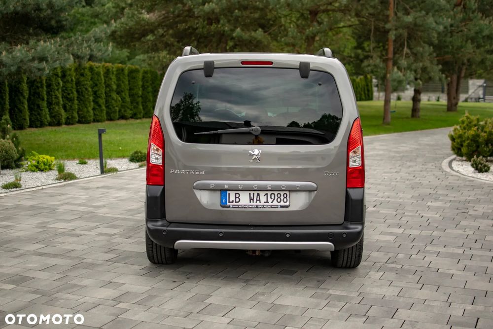 Peugeot Partner 110 Escapade - 26