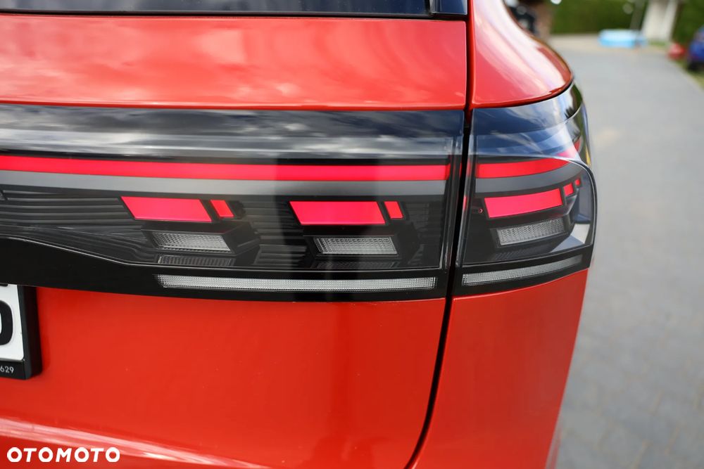 Volkswagen Tiguan 2.0 TDI SCR DSG R-Line - 29