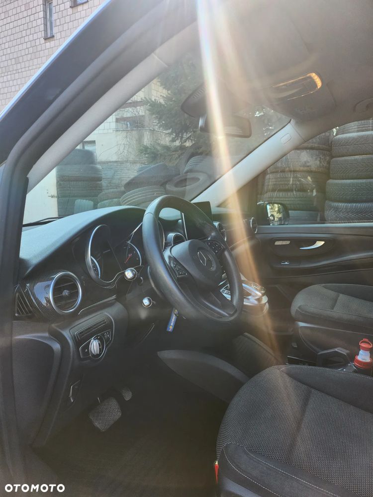 Mercedes-Benz Klasa V 250 (BlueTEC) d Avantgarde 7G-Tronic (d³ugi) - 12