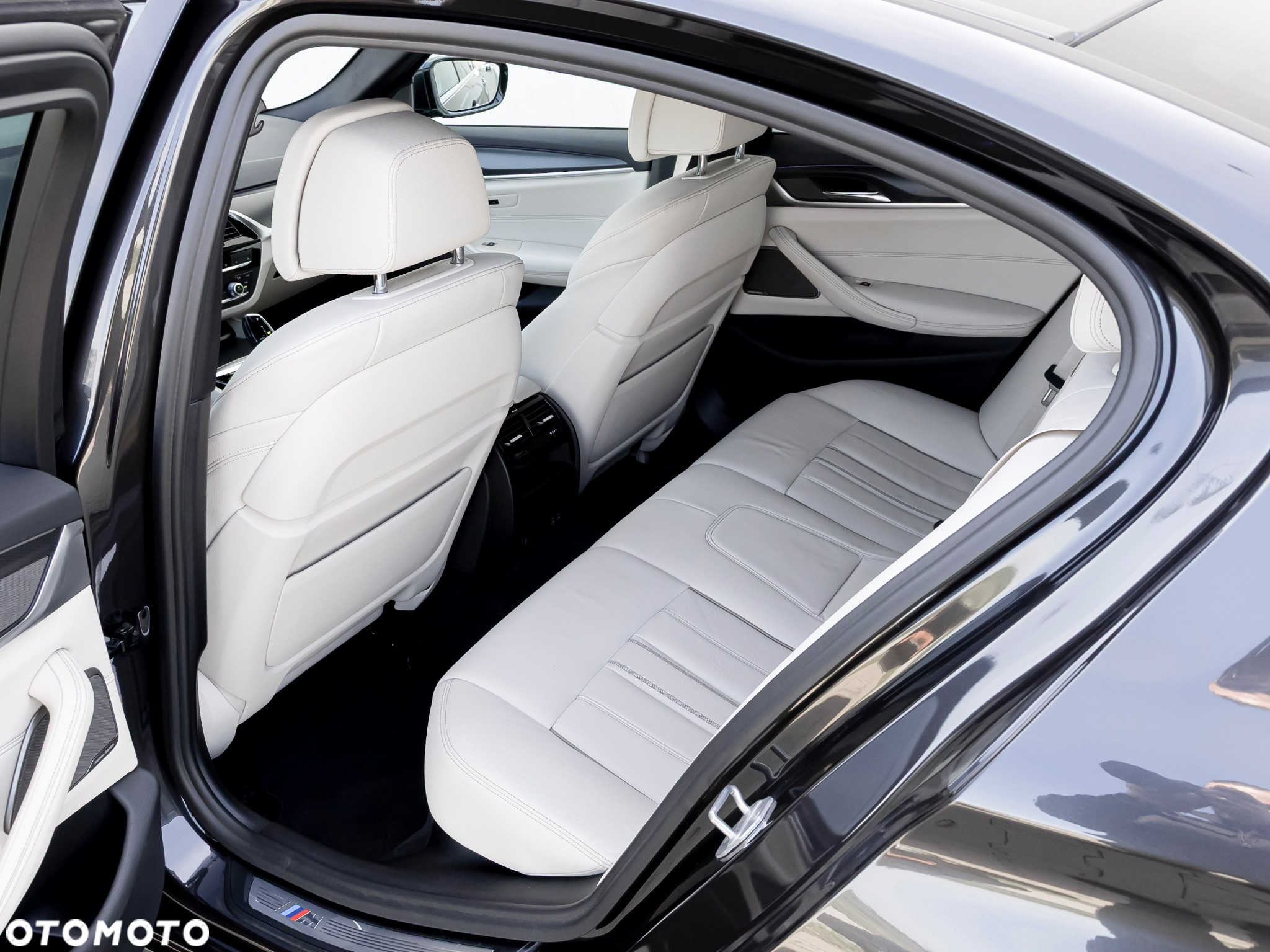 BMW Seria 5 520d xDrive M Sport sport - 34