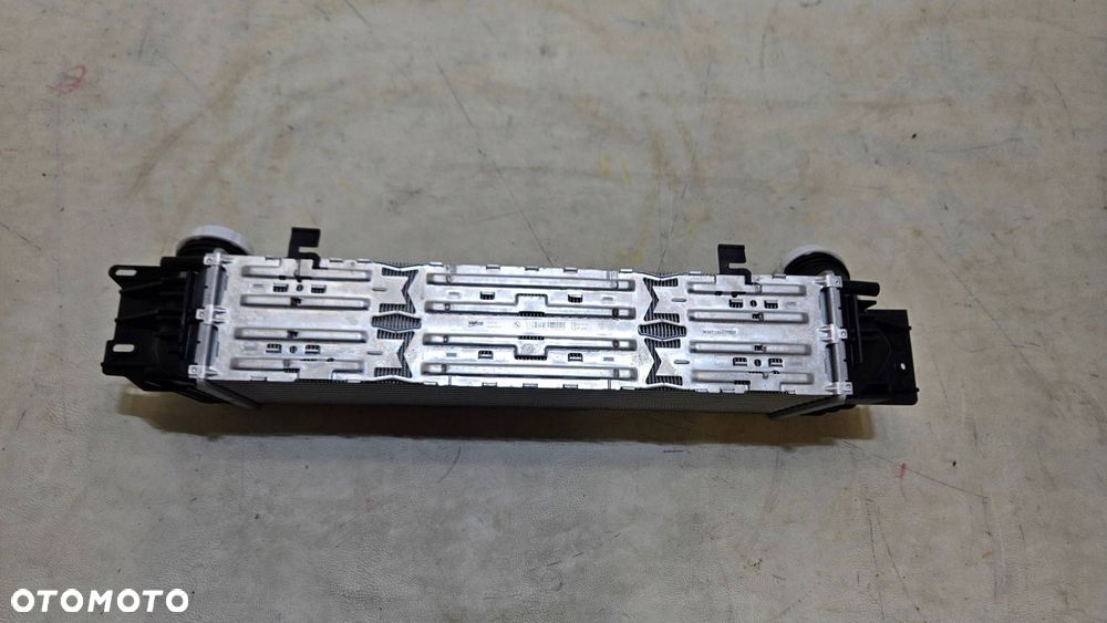 chłodnica powietrza intercooler bmw f10 f07 gt lci f11 nowa 7618768-03 - 7