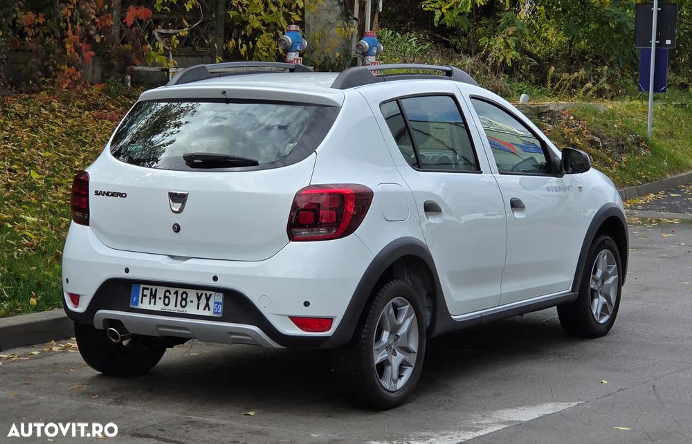 Dacia Sandero Stepway Blue dCi 95 Prestige - 4