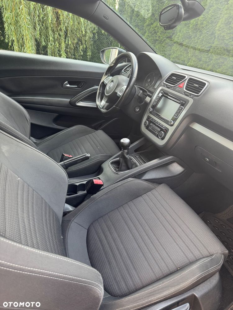 Volkswagen Scirocco 2.0 TDI - 12