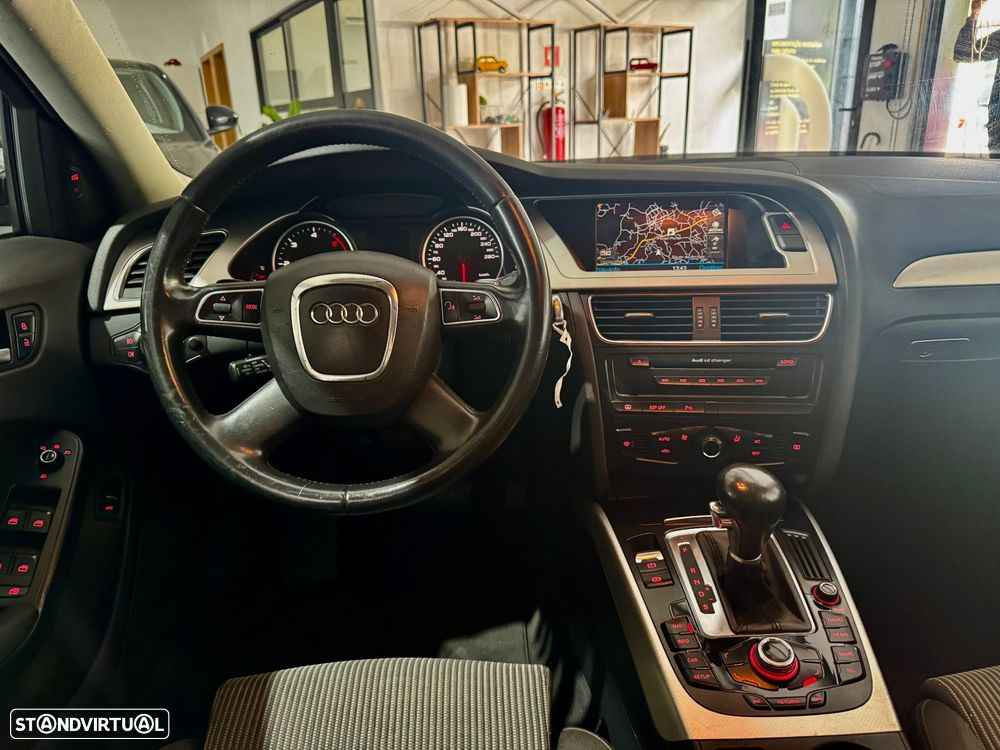 Audi A4 2.0 TDI exclusive Multitronic - 14