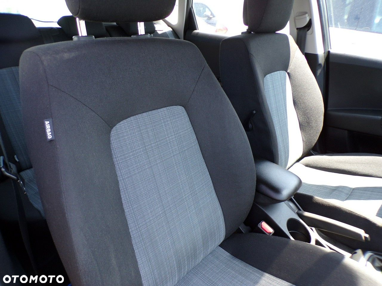 Kia Ceed - 26