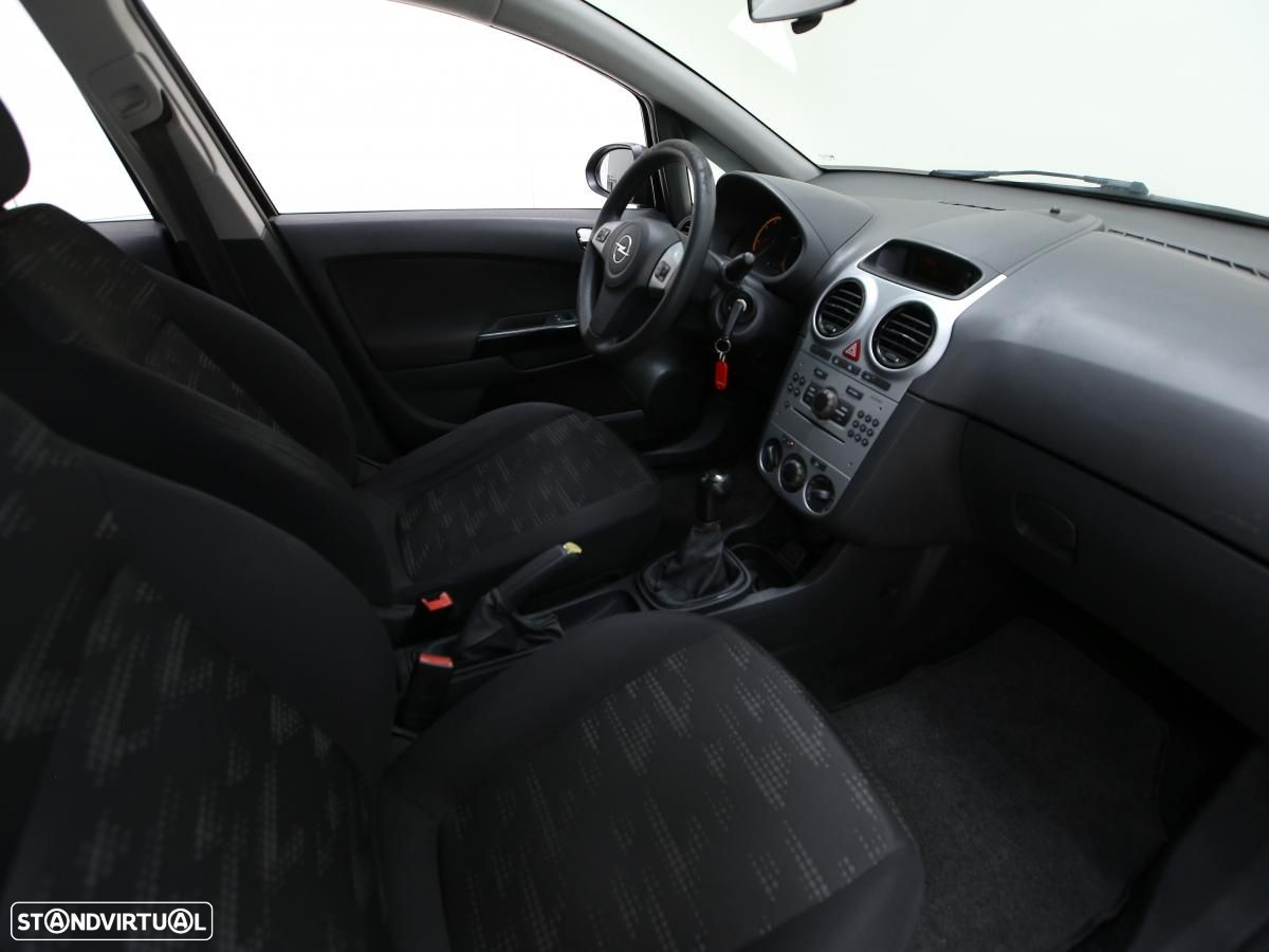 Opel Corsa - 10