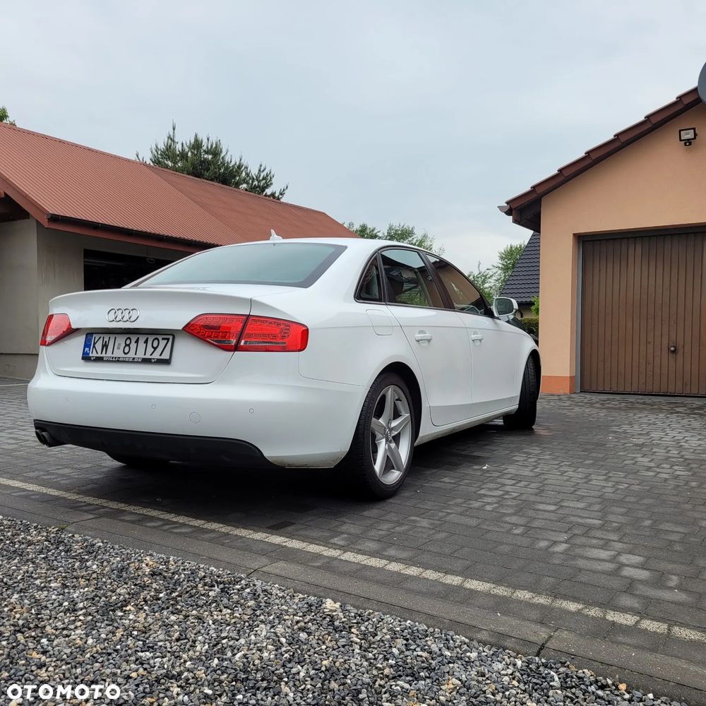 Audi A4 Limousine 2.0 TDI - 8