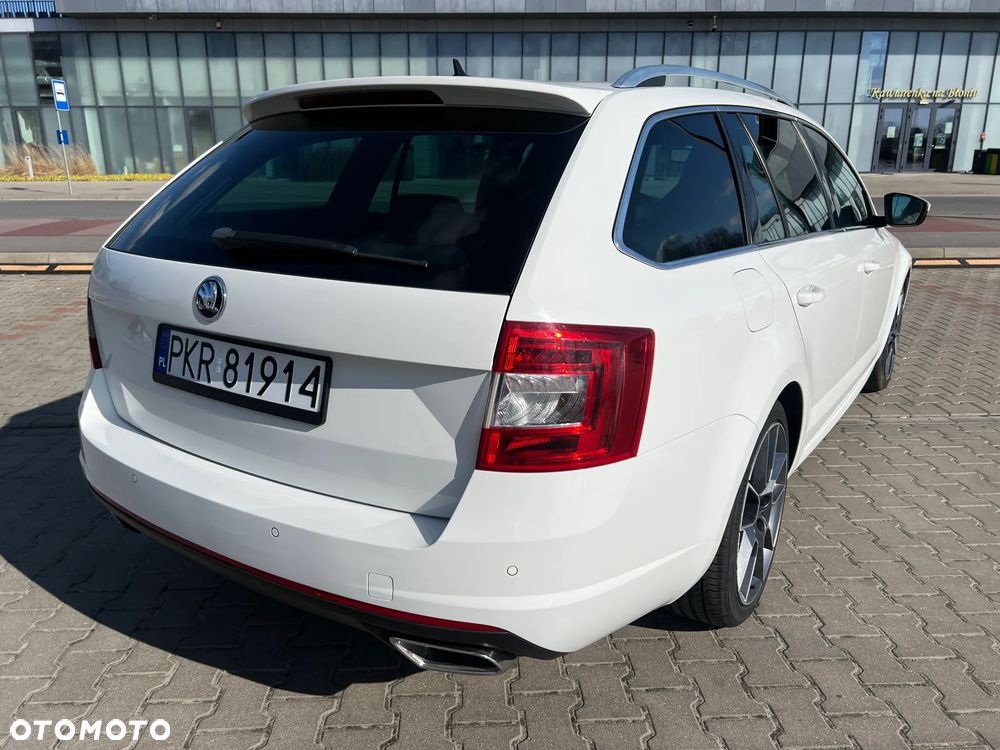 Skoda Octavia 2.0 TDI (Green tec) RS - 6