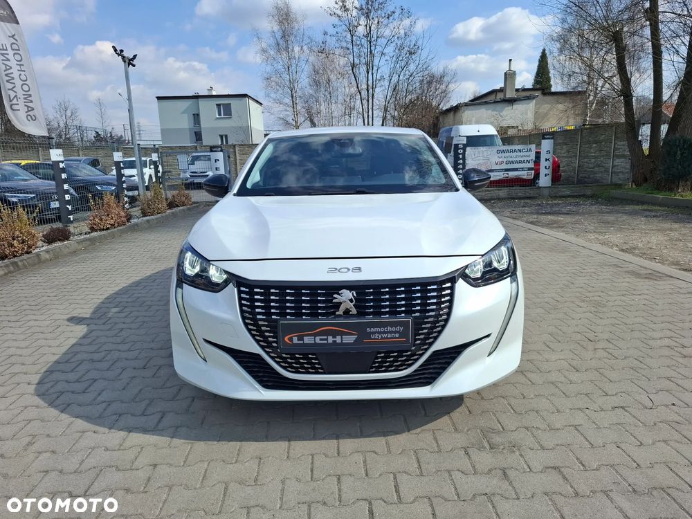 Peugeot 208 - 5