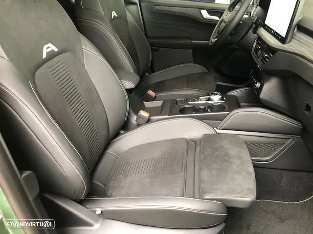 Ford Kuga 2.5 PHEV ST-Line X - 11