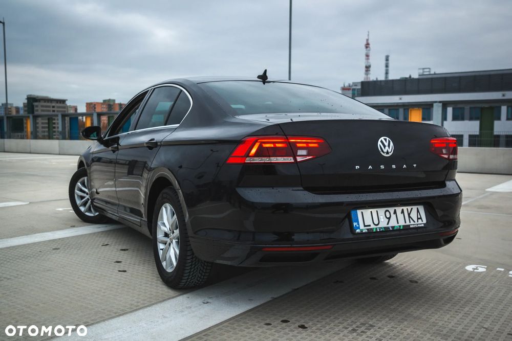 Volkswagen Passat 2.0 TDI EVO Business DSG - 4