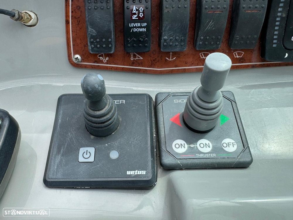 Bayliner 340 SB - 29
