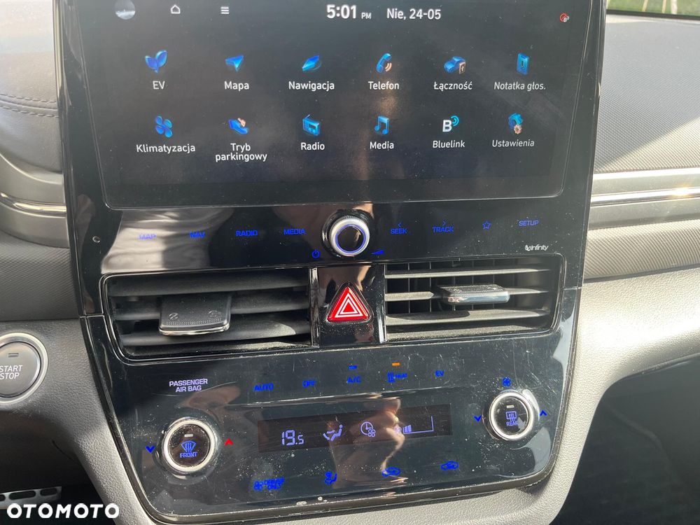 Hyundai IONIQ Premium - 9