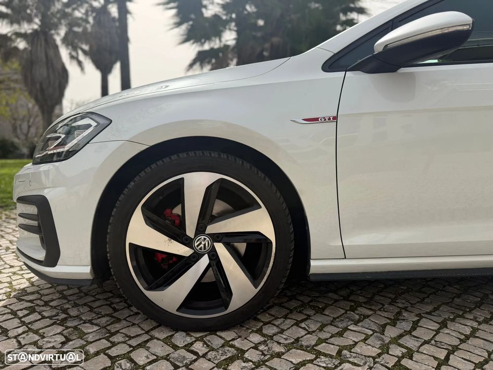 VW Golf GTI (BlueMotion ) DSG - 38