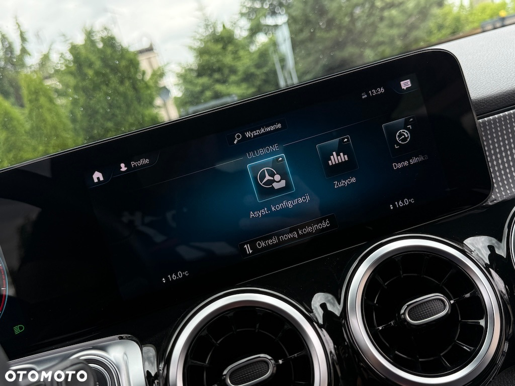 Mercedes-Benz GLB 200 d 8G-DCT - 29